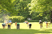 „Qi Gong“, donnerstags von 10.30 bis 11.15 Uhr auf der Liegewiese (©Foto: Martin Schmitz)